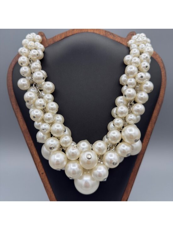 None Jewelry - Faux Pearl Bib Necklace Chunky Bubble Cluster Statement Collar Silver Tone 16"